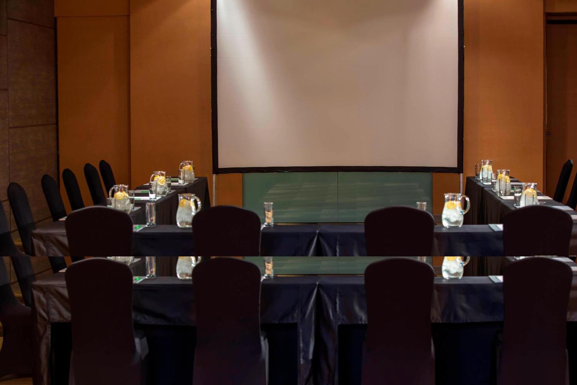 The Stones Hotel - Legian Bali, Autograph Collection Kuta  Exterior photo A meeting room at the hotel